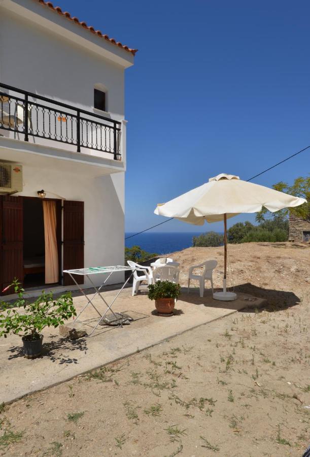 Ikaros Star Hotel Gialiskari  Bagian luar foto