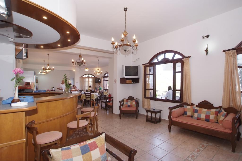 Ikaros Star Hotel Gialiskari  Bagian luar foto